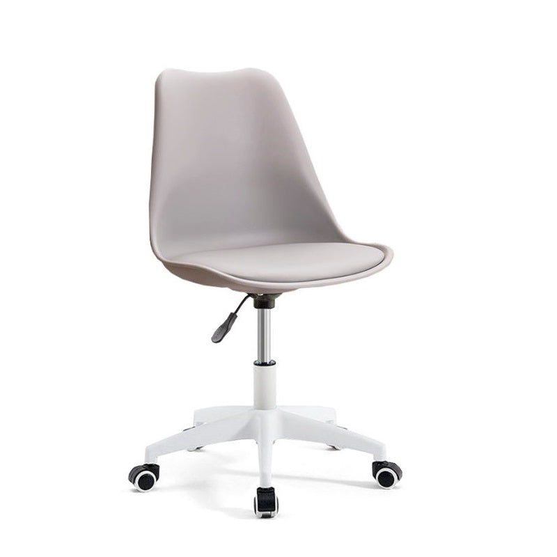 Focus - Replica Eames Chair with Wheels