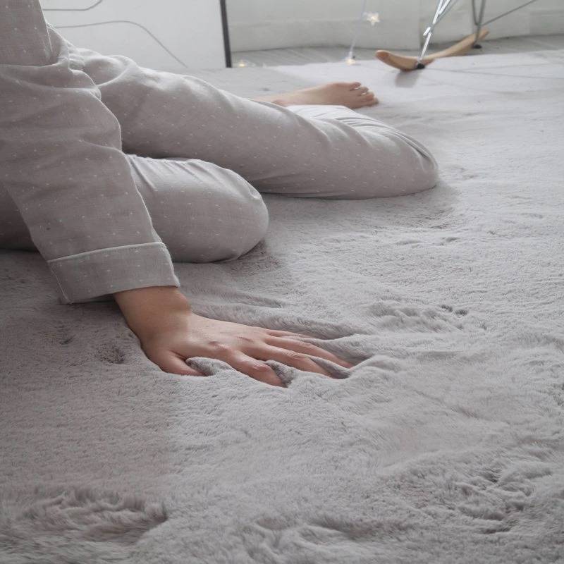 Nu Dekor - Faux Rabbit Fur Carpet - 3 x 2m