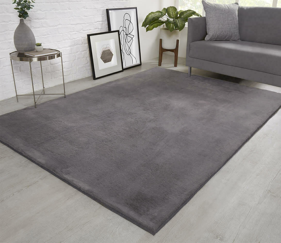 Nu Dekor - Faux Rabbit Fur Carpet - 160 x 230cm