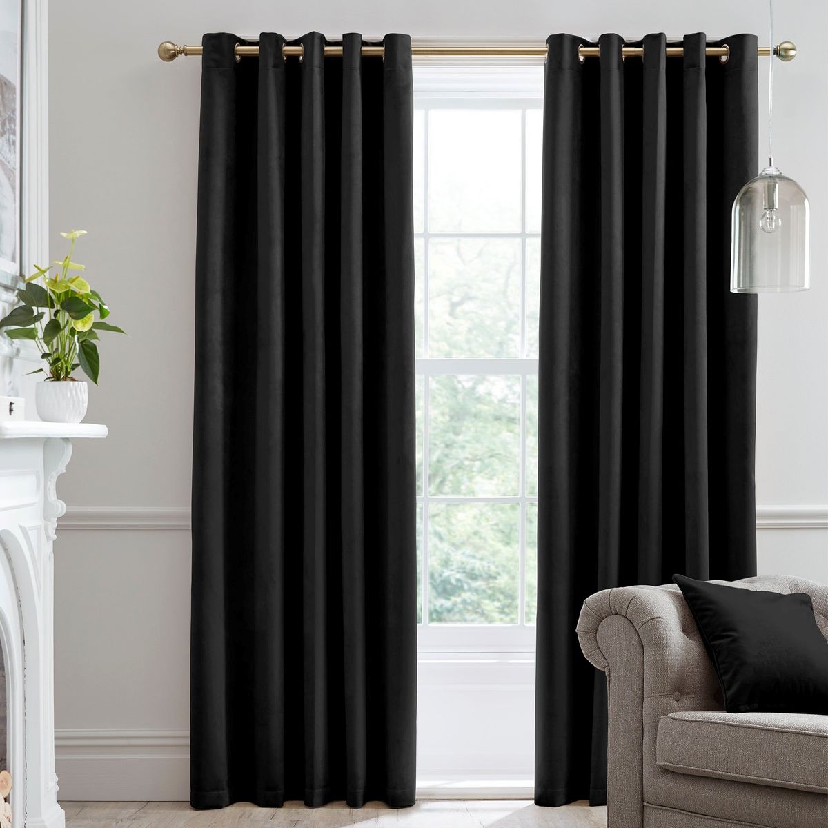 Nu Dekor - 3m Velvet Blackout Eyelet Curtains